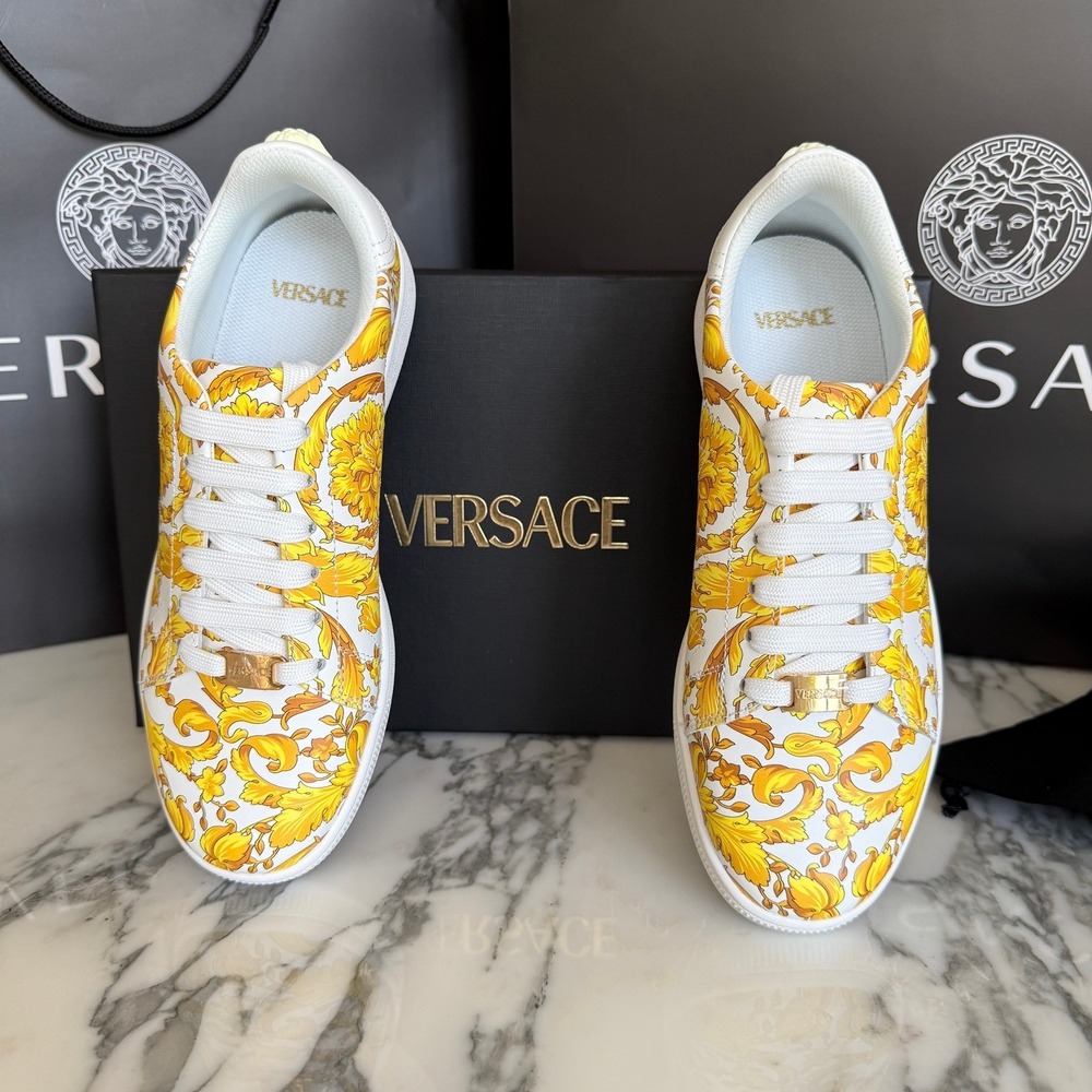 Versace Womens 1016935 Leather Medusa Head Low Top Sneakers Trainers EU 36 - Picture 4 of 16